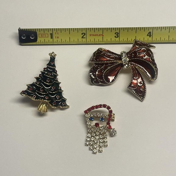 Lot Of 3 Vintage - Modern Gold Tone Brooch Pins Christmas Holiday Tree Santa Etc - Picture 10 of 12